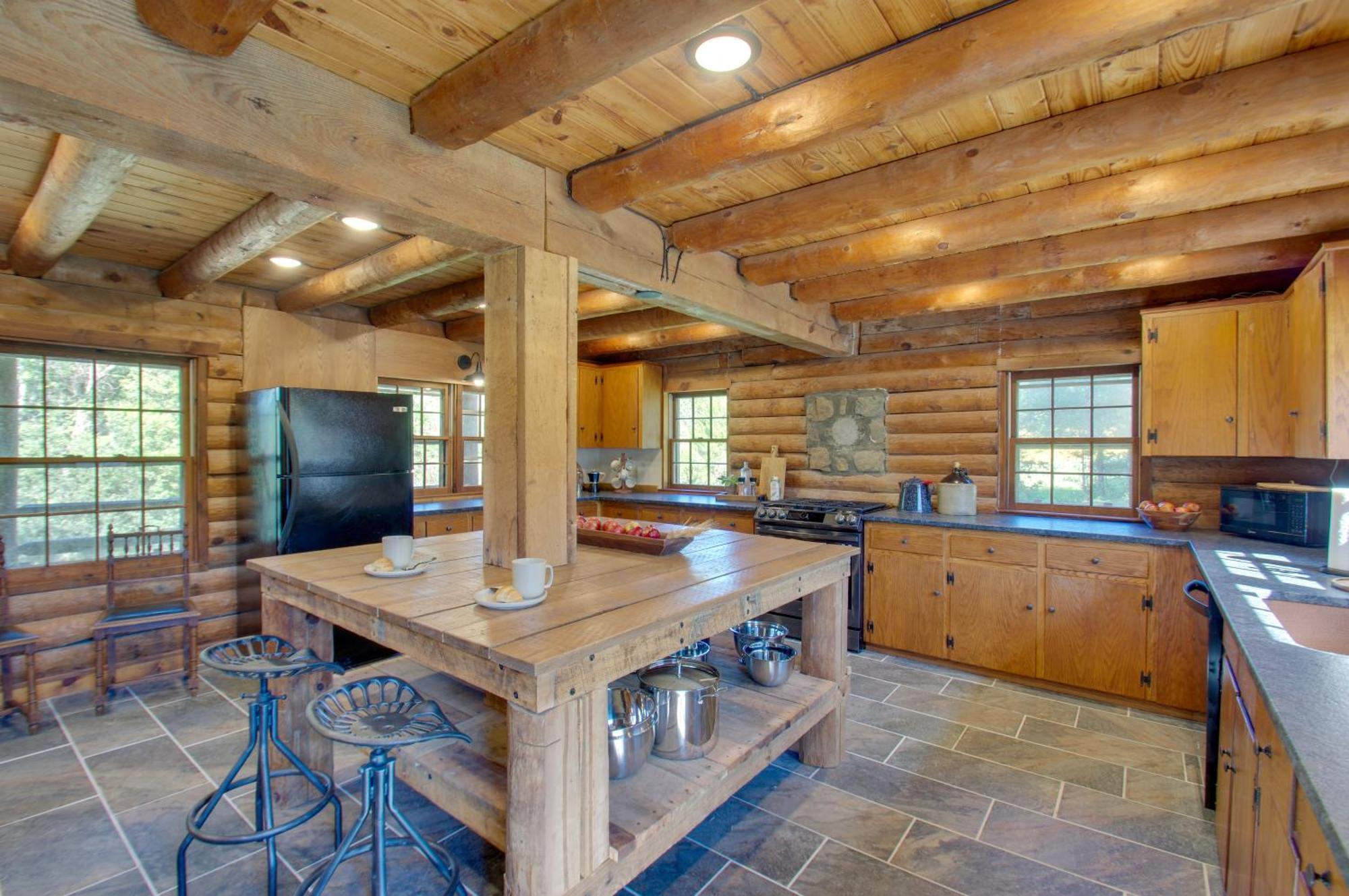 Cozy Log Cabin Getaway With Fire Pit And 3 Acres! Ruckersville Εξωτερικό φωτογραφία