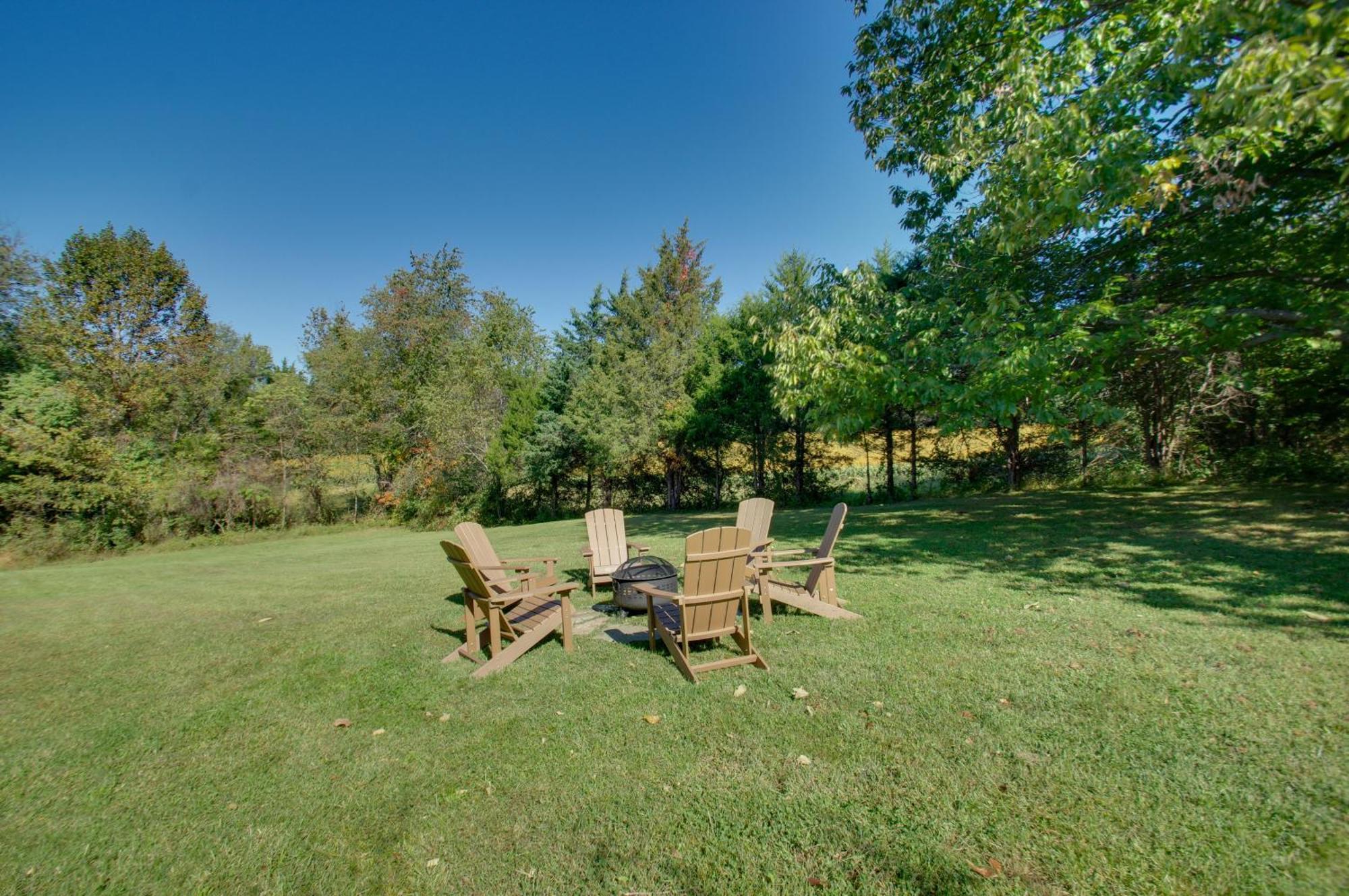 Cozy Log Cabin Getaway With Fire Pit And 3 Acres! Ruckersville Εξωτερικό φωτογραφία