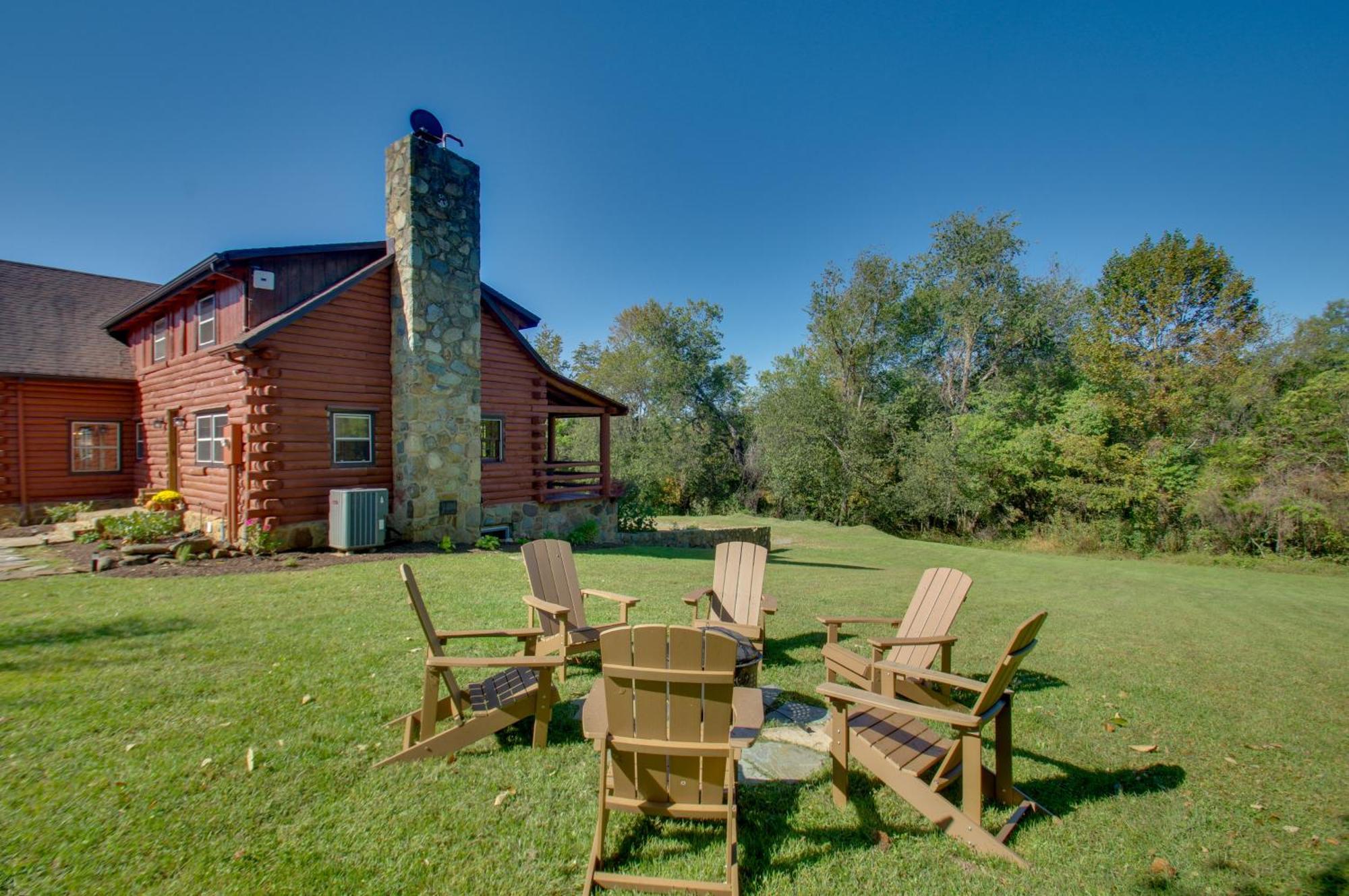 Cozy Log Cabin Getaway With Fire Pit And 3 Acres! Ruckersville Εξωτερικό φωτογραφία